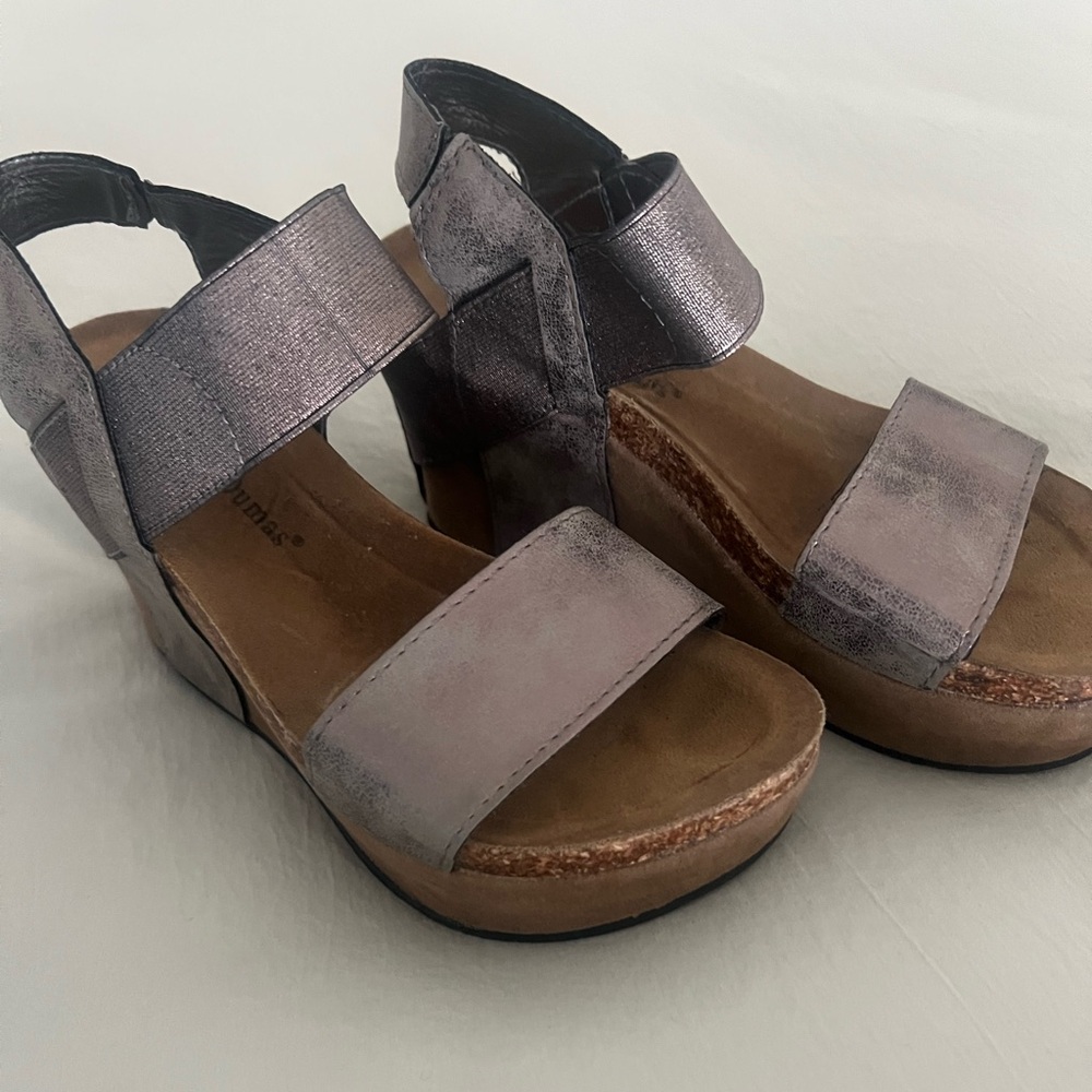 Pierre Dumas Gray Wedge Sandals with Cork Platform